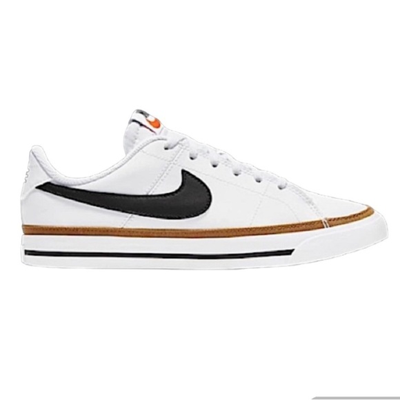 NWT Nike Court Legacy Sneakers in white and brown Youth 6.5 or 7.5 wms Unisex - Picture 1 of 16